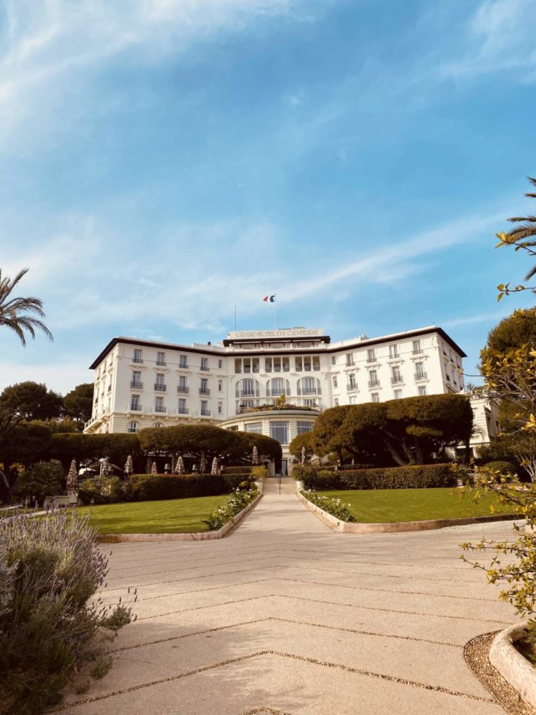 Four Seasons Hotel: A Landmark of the French Riviera